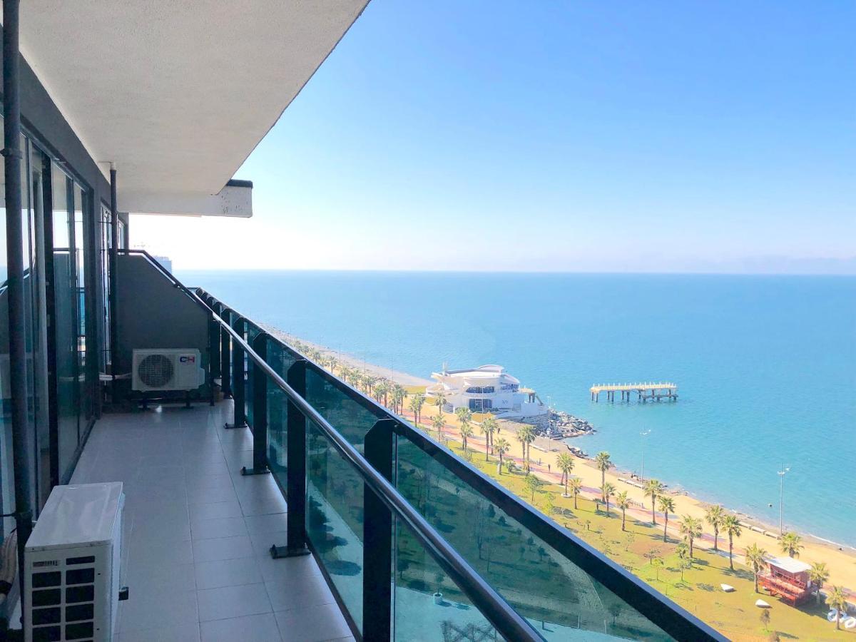 Batumi Orbi Beach Tower Esterno foto