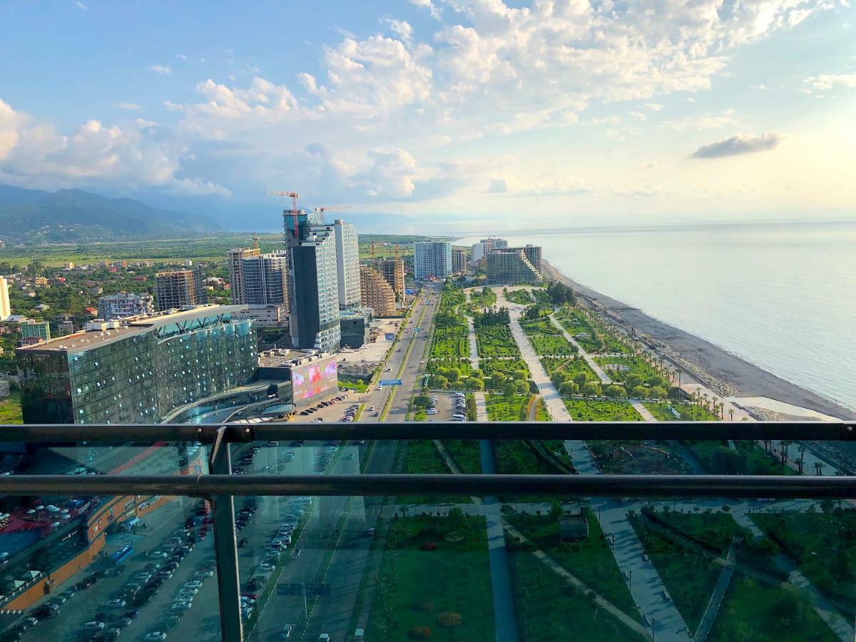 Batumi Orbi Beach Tower Esterno foto